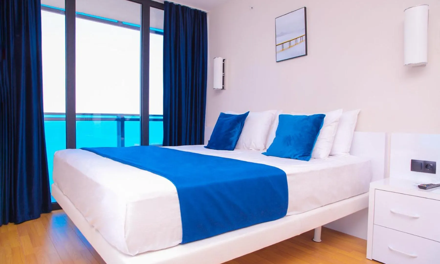 *****  Avant-Garde Sea View Aparthotel In Orbi City 바투미 조지아