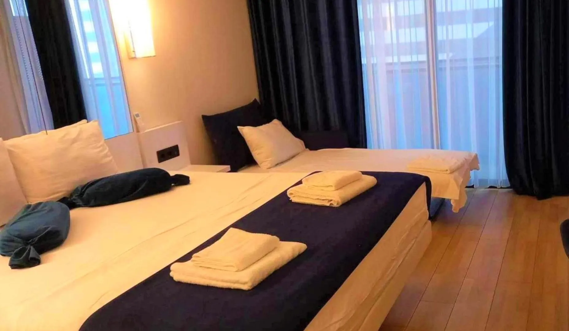 Avant-Garde Sea View Aparthotel In Orbi City 바투미