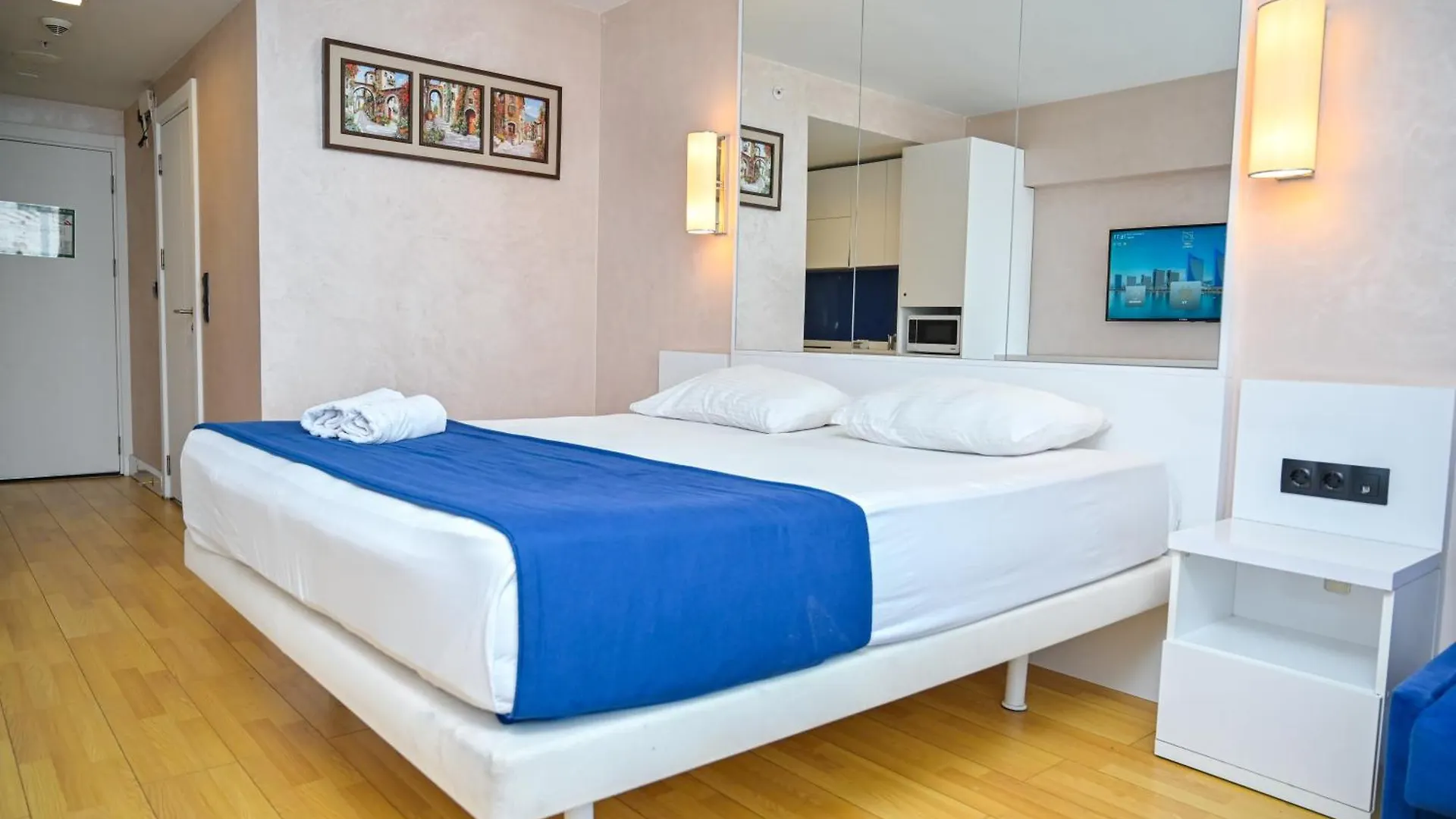 Avant-Garde Sea View Aparthotel In Orbi City 바투미